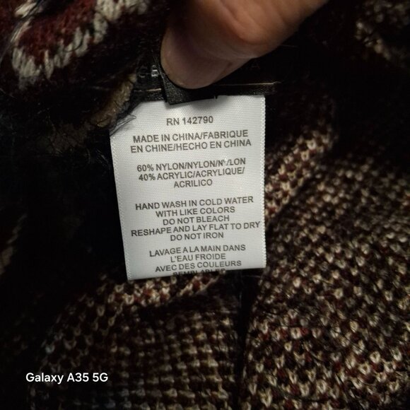 BCBGMAXAZRIA Womens Aztec Pattern Open Front Cardigan Sweater M Oversized Artsy - Picture 8 of 9